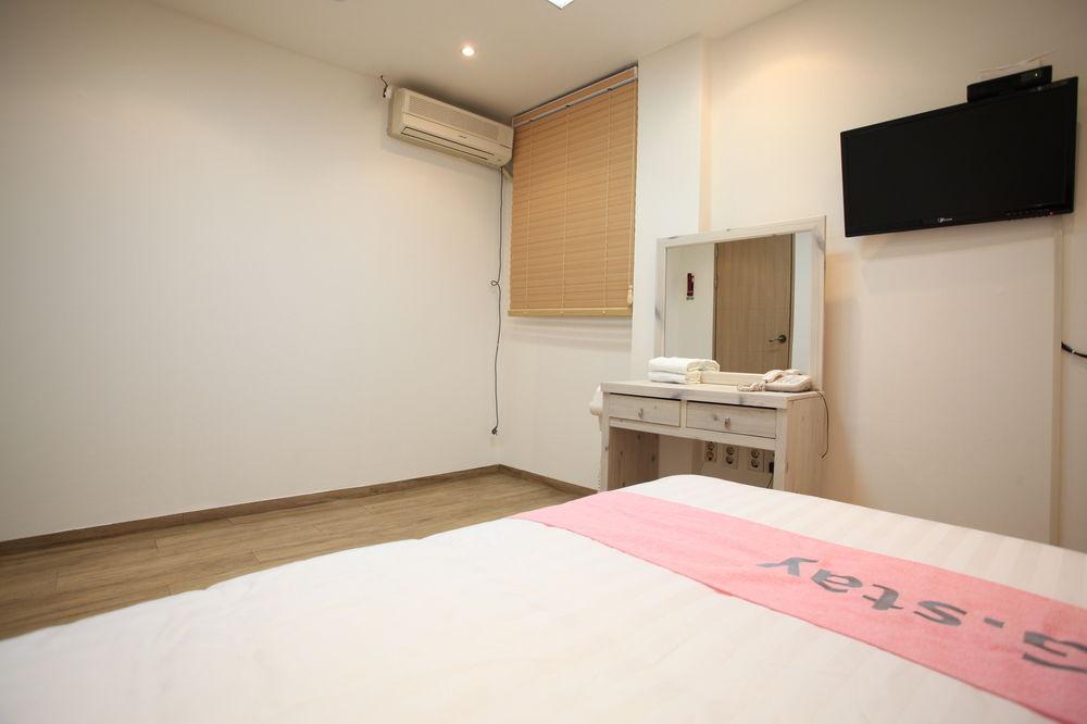 Must Stay Seul Exterior foto